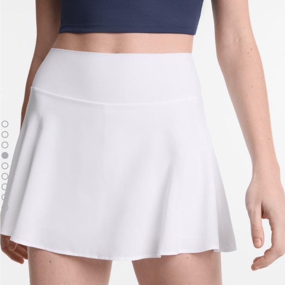 NWT Oysho White Compressive Skirt